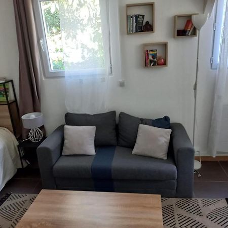 Maisonnette Au Calme Gennevilliers Zewnętrze zdjęcie