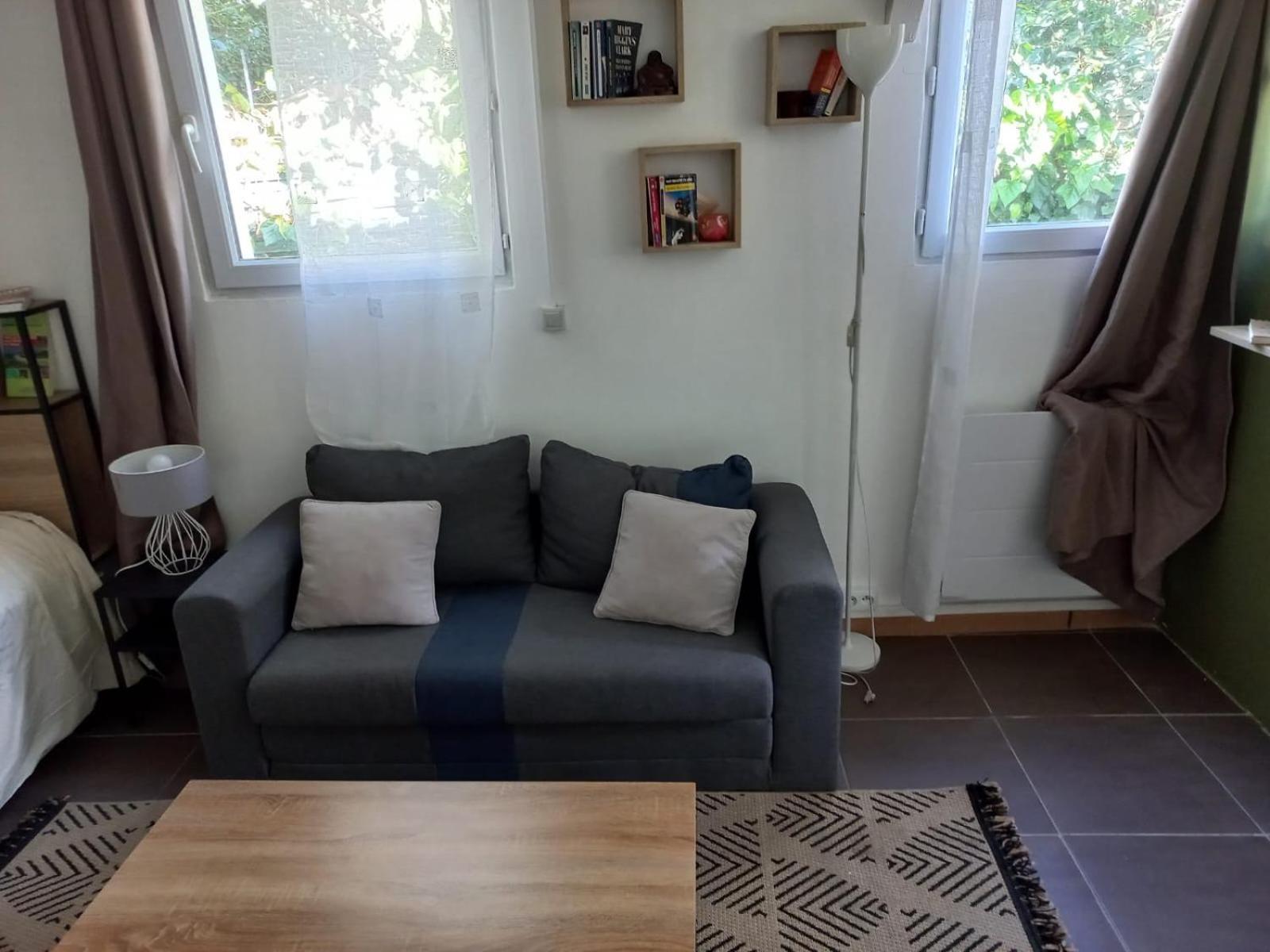 Maisonnette Au Calme Gennevilliers Zewnętrze zdjęcie