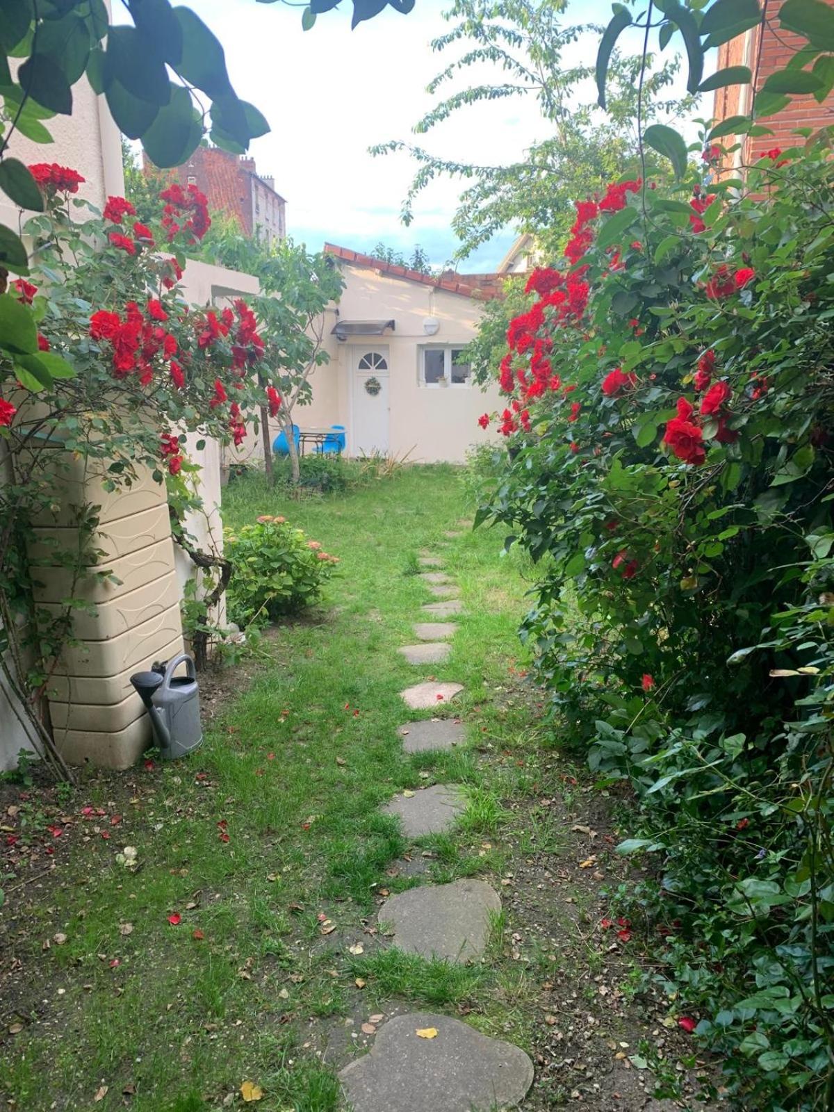 Maisonnette Au Calme Gennevilliers Zewnętrze zdjęcie