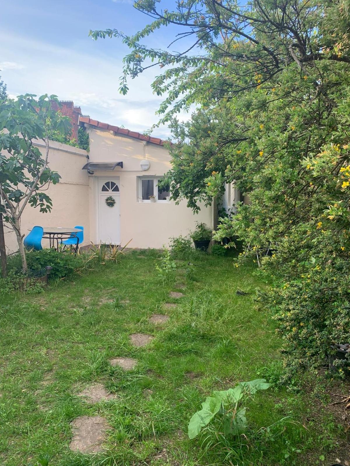 Maisonnette Au Calme Gennevilliers Zewnętrze zdjęcie